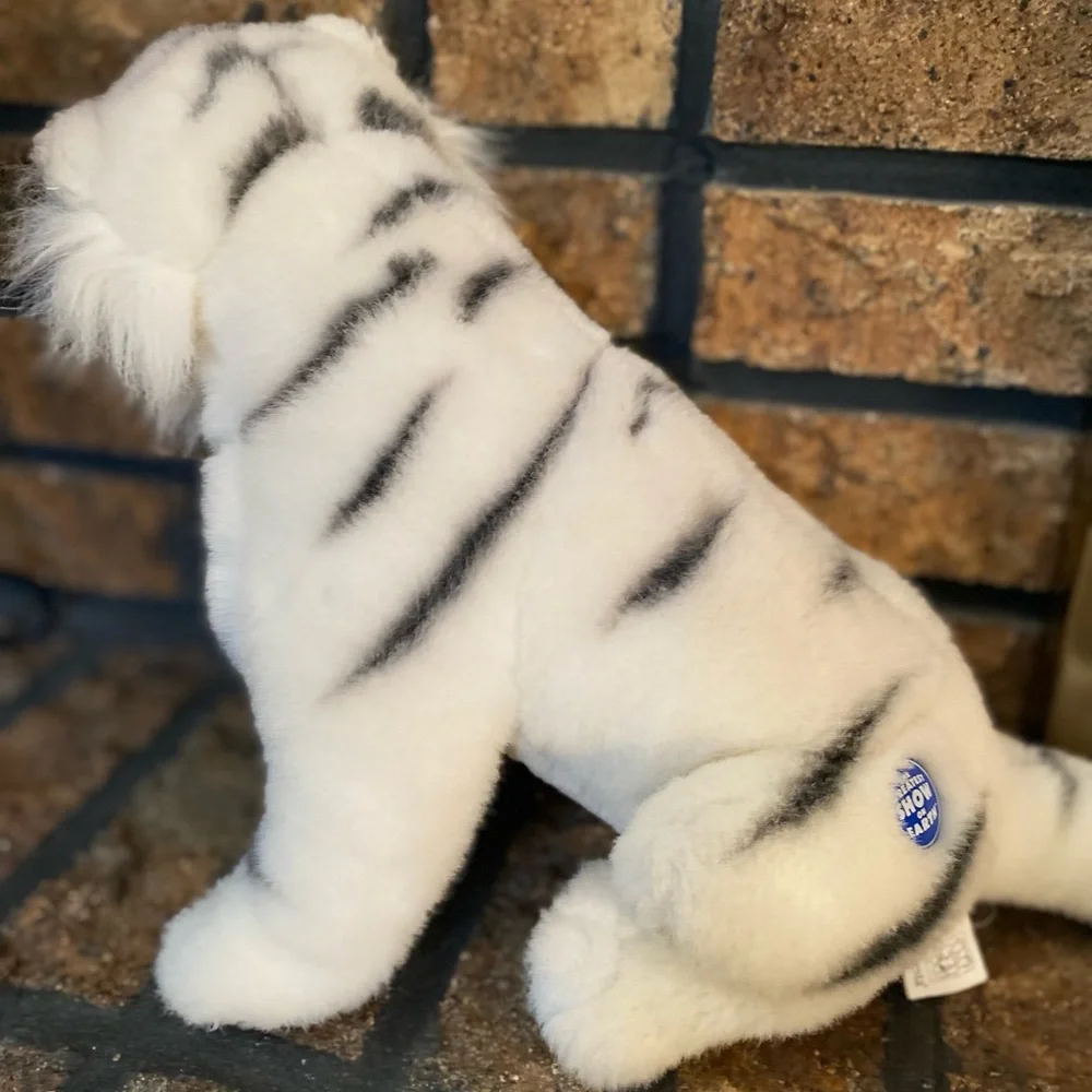 Fiesta White Bengal Tiger 10” Stuffed Animal Plush Toy - Picture 8 of 8